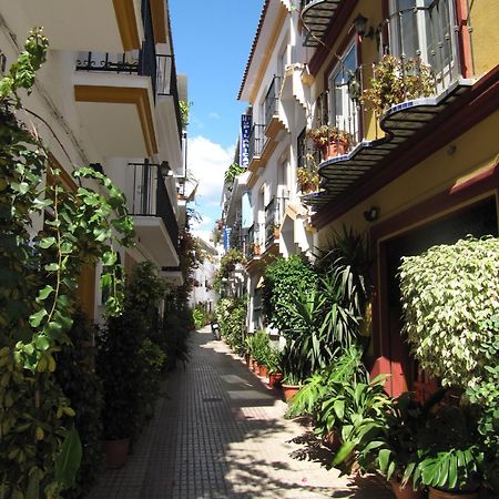 Hostal La Pilarica Марбелья Екстер'єр фото
