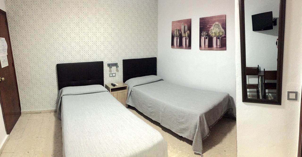 Hostal La Pilarica Марбелья Екстер'єр фото